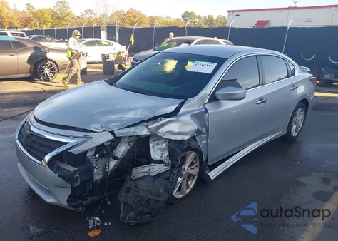 2014 Nissan Altima 2.5 Sv из США, поврежденный, VIN 1N4AL3AP8EC107432